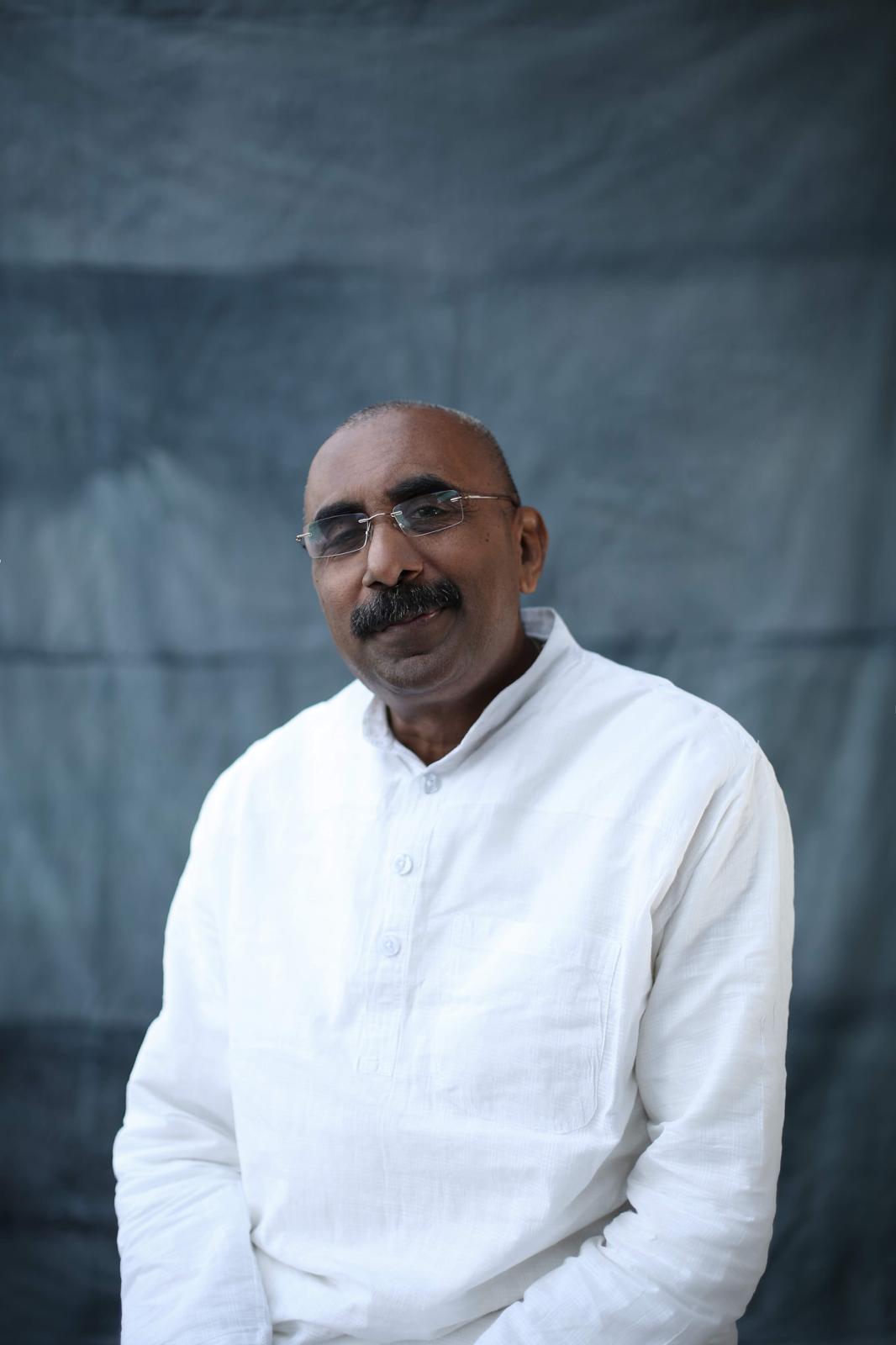 Yogi Alexander
